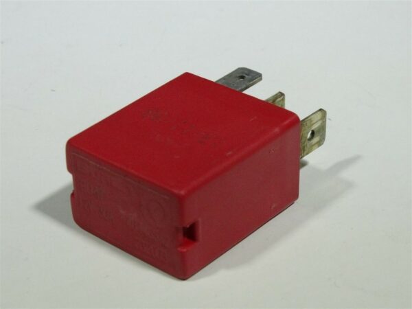 Relais rood 30 Ampere Alfa fiat lancia - Afbeelding 4