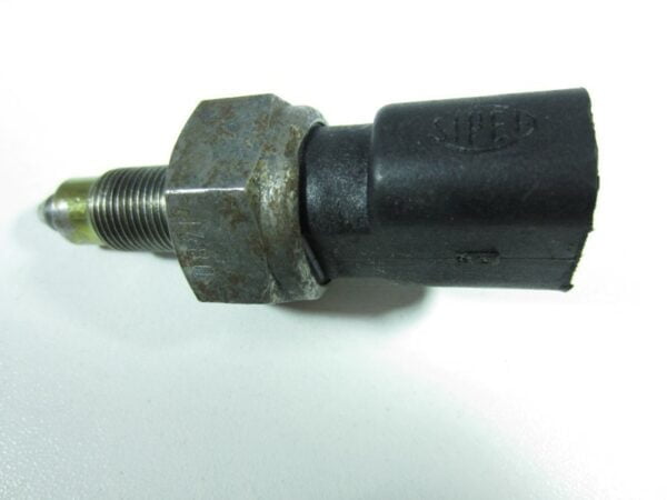 Interruttore di retromarcia Lancia Delta I Thema I Fiat Croma I Alfa 164 Alfa 155 - immagine 2
