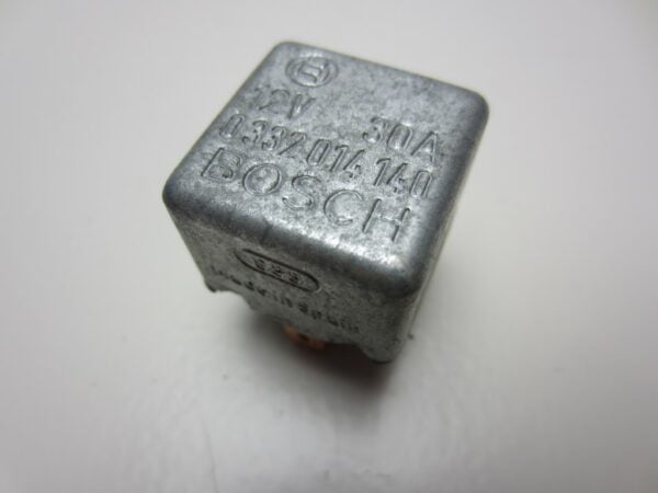 Relè argento 30A Fiat Lancia Alfa Romeo BOSCH 0 332 014 140