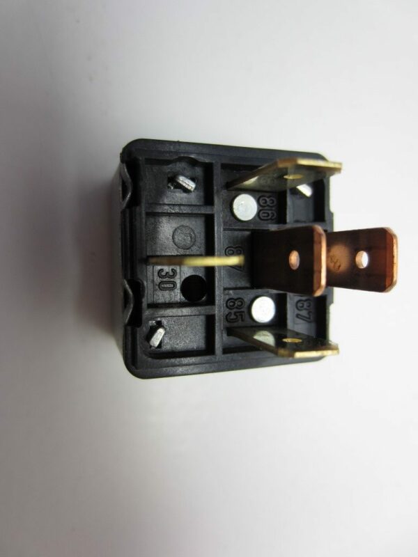 Relè argento 30A Fiat Lancia Alfa Romeo BOSCH 0 332 014 140 - immagine 5
