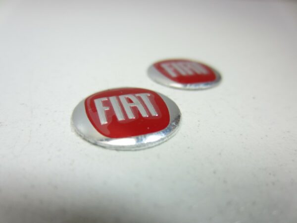 Fiat logo sleutel ROOD Punto EVO + Tipo 2 + 500X ALUMINIUM 2 st. 15mm - Afbeelding 2