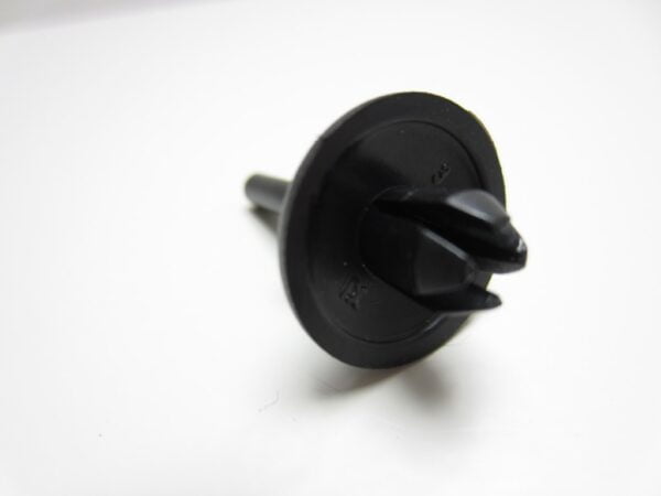 pin clip voor hoedenplank Fiat Punto II Grande Punto Punto EVO Alfa Mito Guilietta - Afbeelding 2