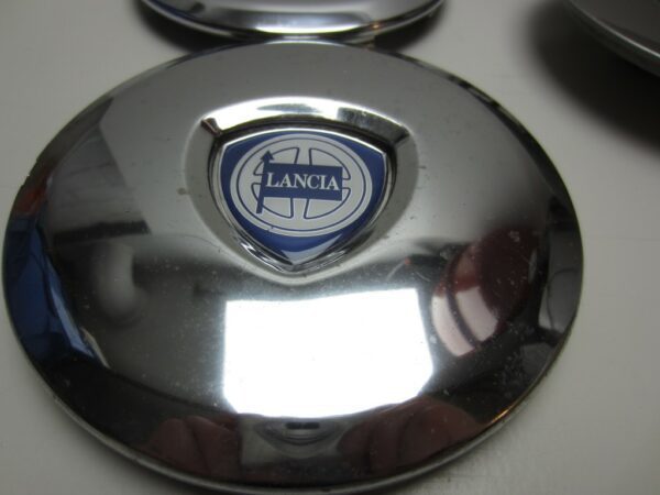 Scudo Lancia logo 47mm Lancia Lybra & Thesis centro ruota -Imitatie- - immagine 3