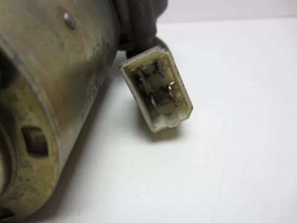 Ruitenwissermotor voorzijde Fiat classic 500 en 126 - Afbeelding 4