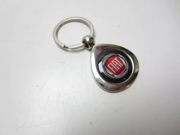 Sleutelhanger Fiat rood logo chroom