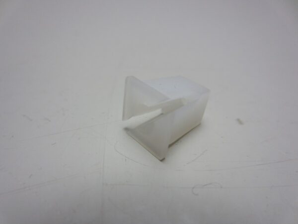 Dado spargitore a clip 14222480 Lancia Delta