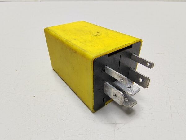 Relay Yellow 661 Lancia Ypsilon varie Fiat