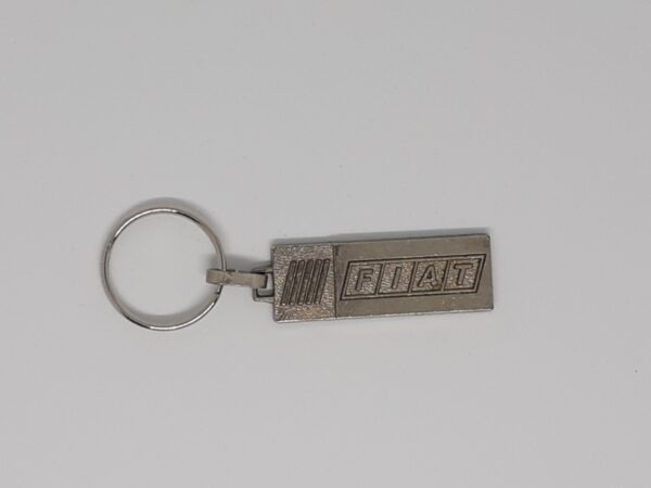 Sleutelhanger FIAT Vintage langwerpig staal